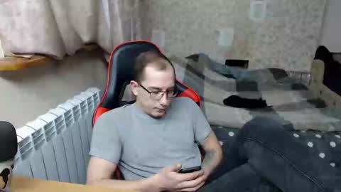 Jess online show from March 6, 3:02 pm