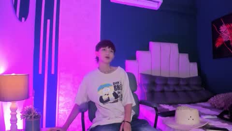 Jessi online show from January 12, 8:05 pm