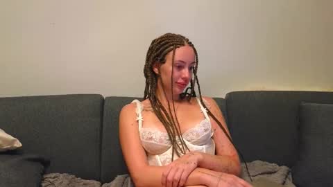 Jessy online show from December 16, 4:30 am