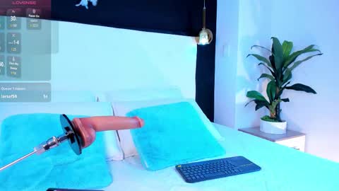 Snapshot of jessica_montez05 chatting on September 13, 5:48 pm jessica_montez05 online show from September 13, 5:48 pm