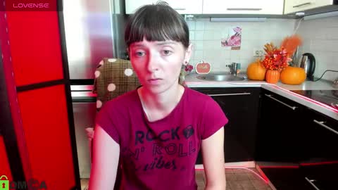 jessicaforris online show from September 21, 7:12 am