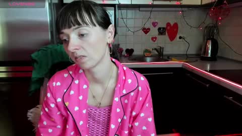 jessicaforris online show from February 15, 10:55 am