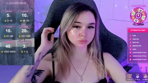 Jessica online show from December 28, 8:25 pm