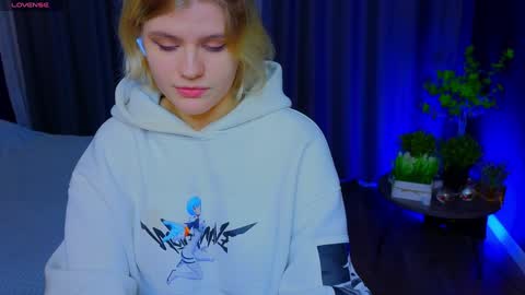 jessicaoconnor online show from December 18, 4:17 pm