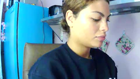 jessi29carter online show from April 22, 7:43 pm