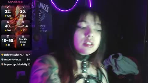 jessie_wild online show from October 5, 5:27 am