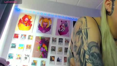 Your Sweet Angel online show from February 12, 7:28 pm