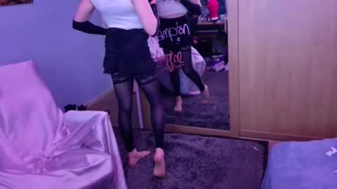 Jessiessicaxx online show from February 16, 11:59 am