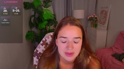 Jessi online show from July 22, 2:19 pm
