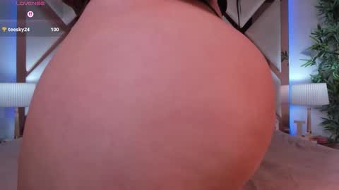 JESSICA STONNE online show from October 7, 5:14 am