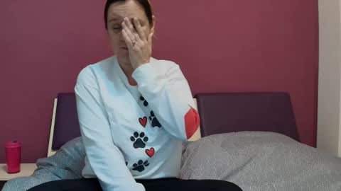 jessika97 online show from October 6, 5:36 am