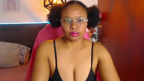 jessika_pearl online show from April 13, 1:48 pm