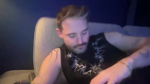 jessndjay1992 online show from December 2, 3:16 am