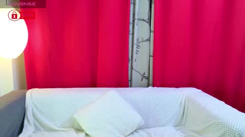 JessTheWicked online show from January 14, 8:50 pm