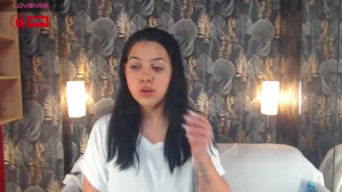 JessTheWicked online show from December 21, 2:47 pm