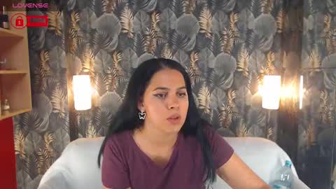 JessTheWicked online show from December 9, 6:03 pm