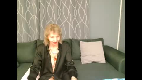 Snapshot of jessy_curt chatting on March 9, 9:46 pm jessy curt online show from March 9, 9:46 pm
