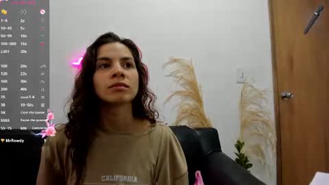 jessye_golden online show from June 11, 5:00 pm