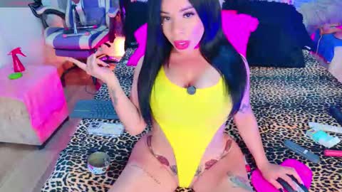 jessyferrary online show from October 21, 3:48 pm