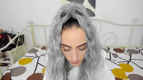 Jessy online show from September 29, 2:38 pm