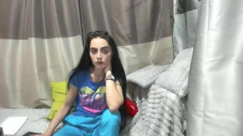 Jessy online show from November 26, 9:00 pm