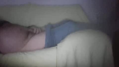 jesuslove27 online show from December 4, 8:30 pm