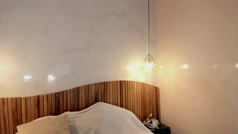 Jessica online show from September 15, 7:04 pm