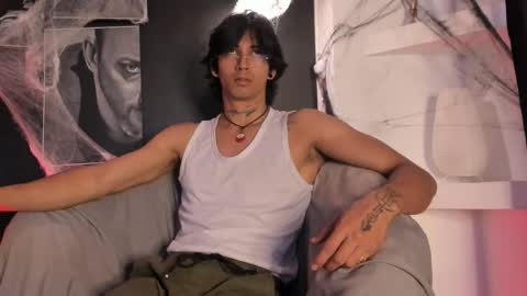 jett_savage online show from October 20, 2:00 pm