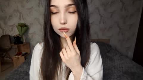 I am Gina ntmu Lets hit 10 Thumbs Up together online show from March 23, 3:06 pm