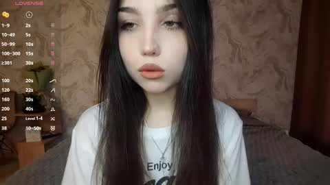 I am Gina ntmu Lets hit 10 Thumbs Up together online show from April 8, 9:23 am