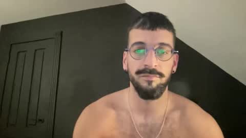 JEUNEMEK007 online show from February 18, 11:43 am