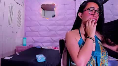 Queen online show from February 23, 10:31 pm