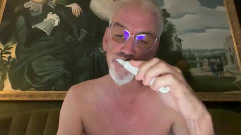 jewlronny online show from October 24, 3:57 pm