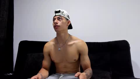 jey cox online show from January 19, 11:20 am