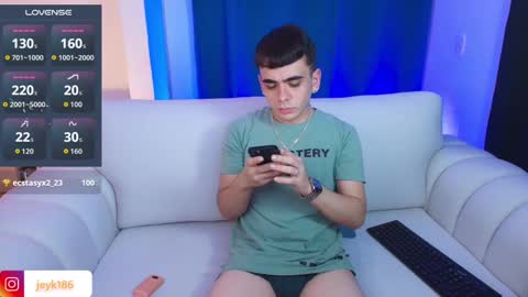 jey keler online show from October 30, 2:12 am