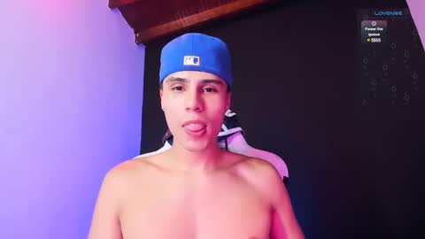 Snapshot of jeyden_camilo chatting on March 10, 11:38 pm Jeyden Camilo online show from March 10, 11:38 pm