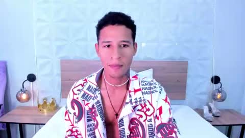 J E I K online show from June 28, 12:28 am