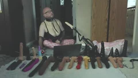 Nasty Cumslut online show from September 21, 5:50 pm