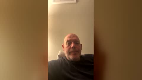 jgmack72 online show from May 3, 1:11 am
