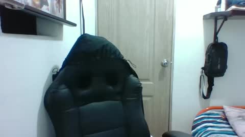 jhan1995 online show from March 10, 3:23 am