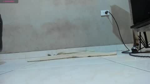Snapshot of jharol_cardona chatting on February 13, 4:11 am Jharol online show from February 13, 4:11 am