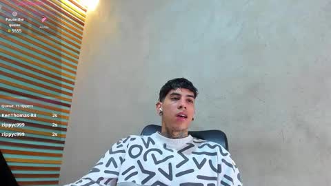 Snapshot of jharol_cardona chatting on February 16, 1:47 am Jharol online show from February 16, 1:47 am