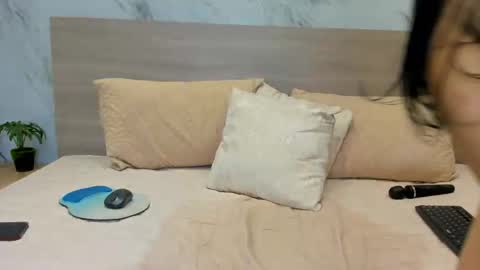 jhasly online show from May 8, 1:28 pm