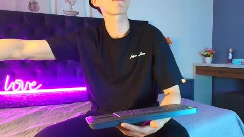 Jheampiero online show from March 13, 10:13 pm