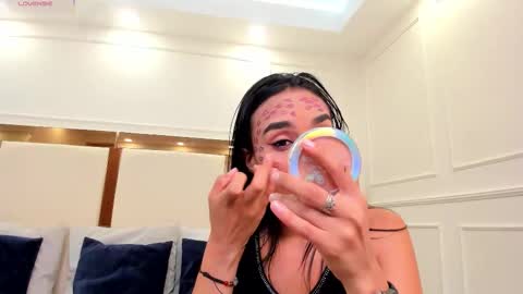 Jhoana  online show from October 29, 6:09 pm