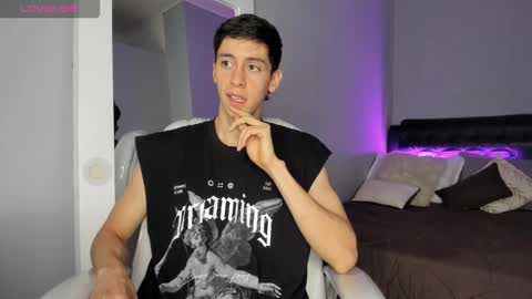 Jhon online show from January 17, 2:48 pm