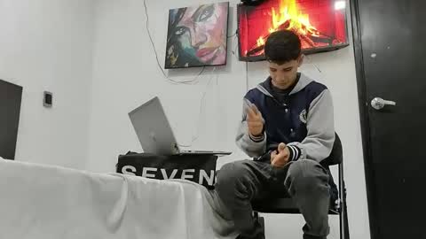 jhon online show from February 22, 3:47 pm