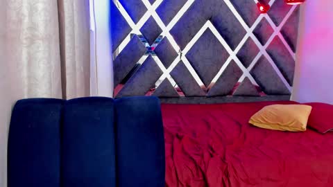 Snapshot of jhonny_flames7 chatting on March 9, 7:01 am jhonny online show from March 9, 7:01 am