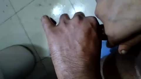 jhonnysimi85 online show from October 6, 2:29 am