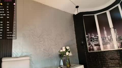 jhonymiller online show from March 4, 8:05 pm